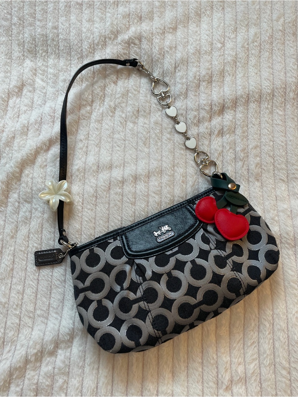Authentic Vintage Coach Madison Optic Print Bag/Wristlet 🖤🍒